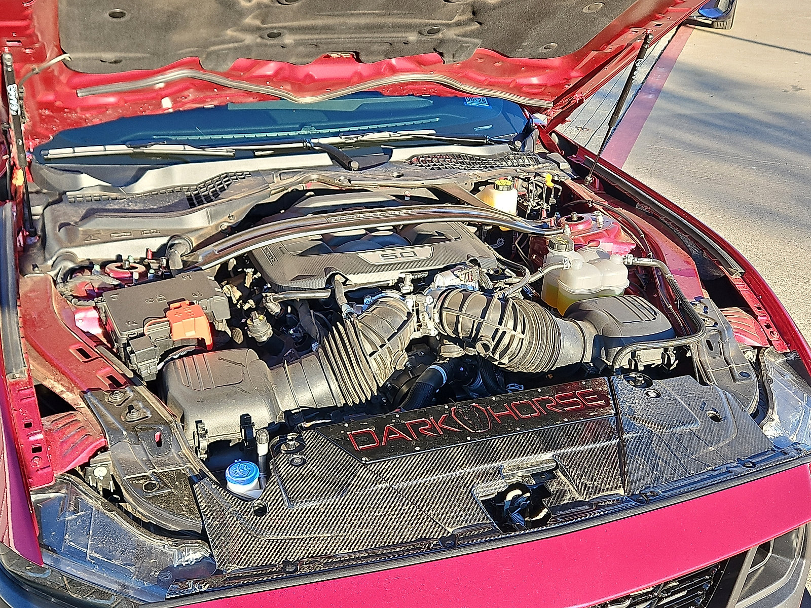 Used 2025 Ford Mustang Dark Horse image 6