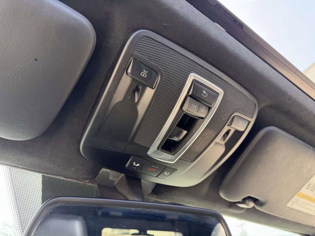 Used 2016 Mercedes-Benz G 63 AMG 4MATIC image 35