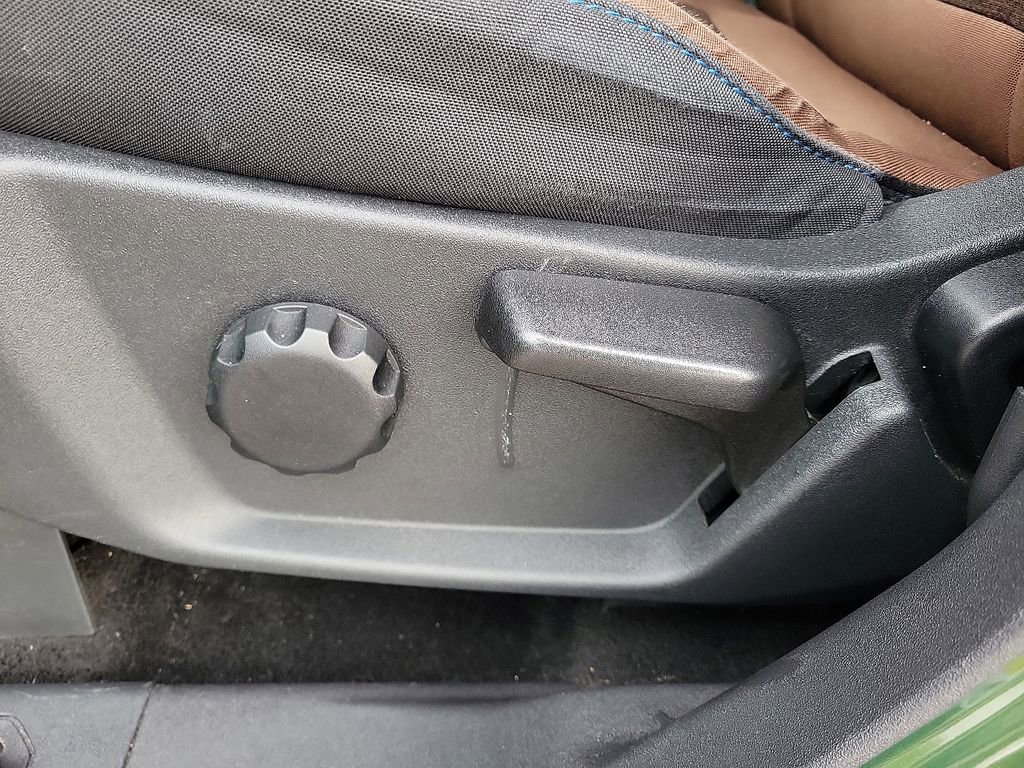 Used 2023 Ford Bronco Outer Banks image 11