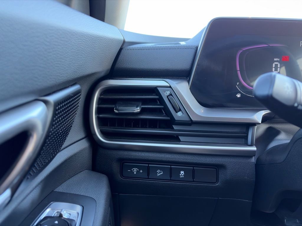 Used 2024 Kia Telluride S image 16