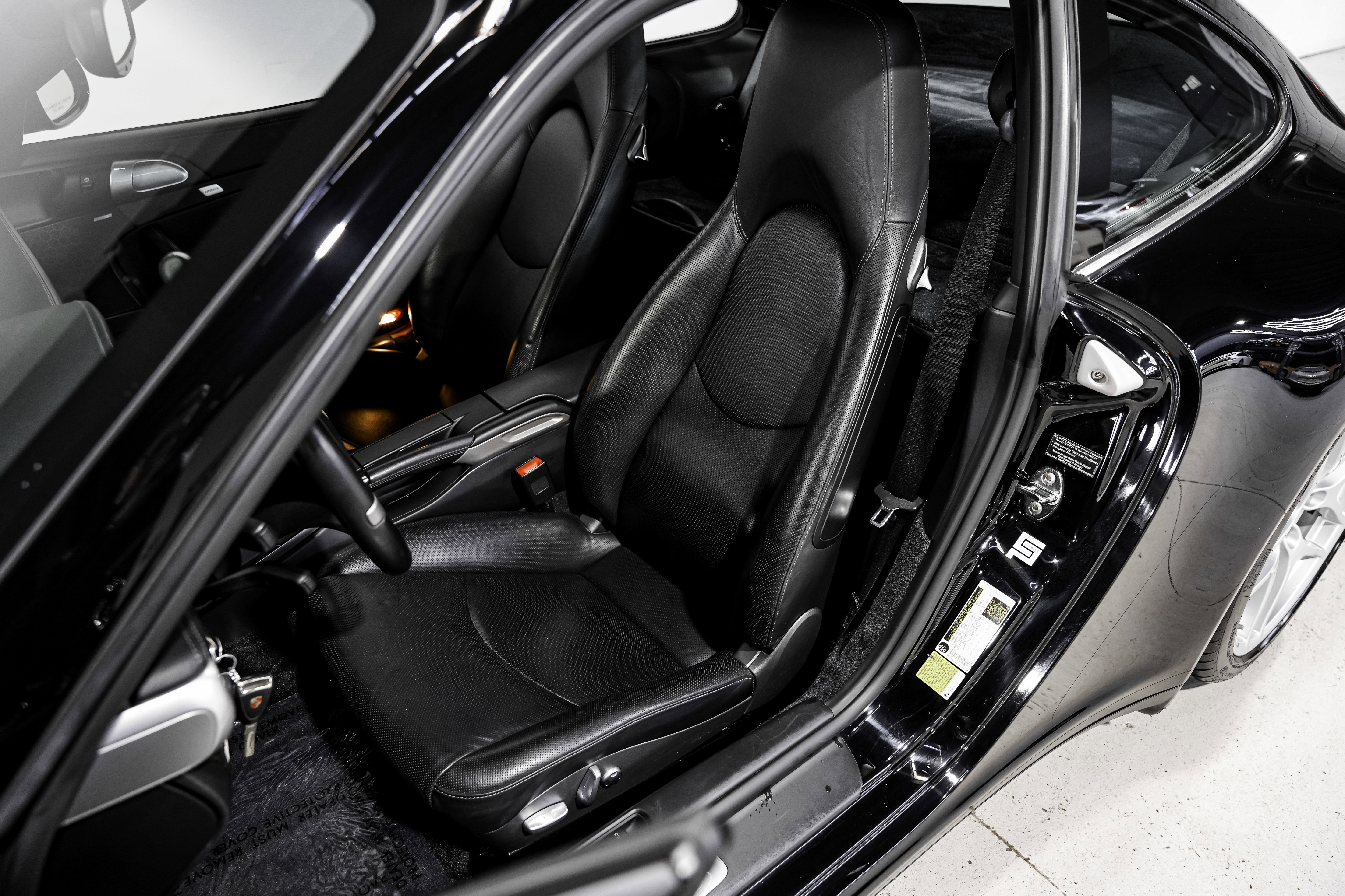 Used 2010 Porsche 911 Carrera 4S image 21