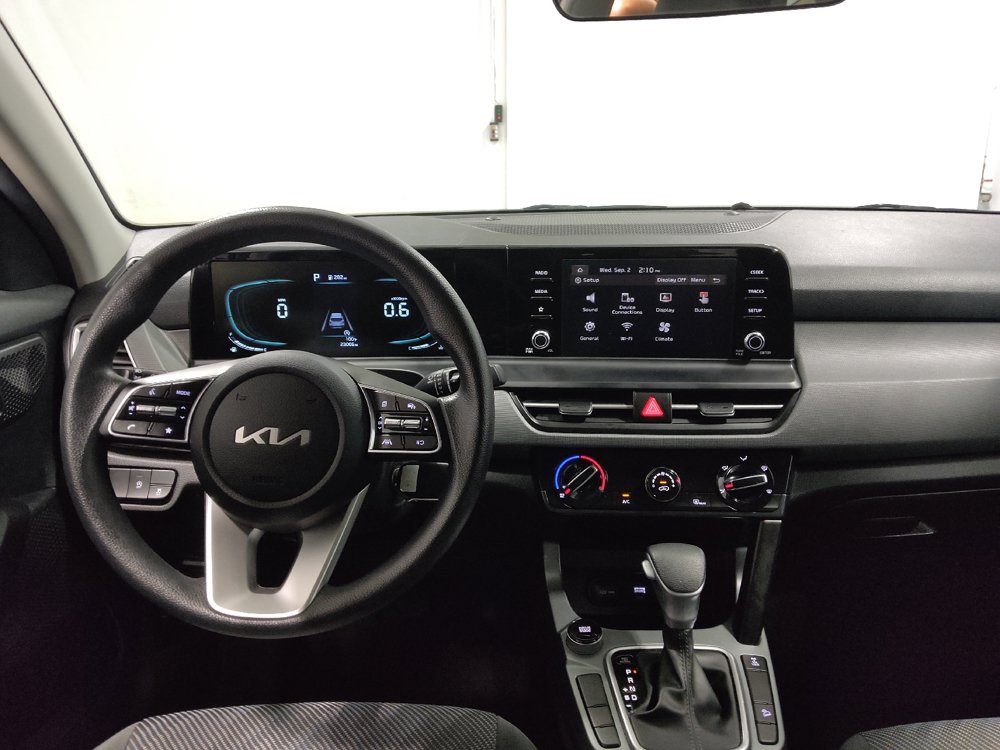 Used 2024 Kia Seltos LX AWD/4WD image 22