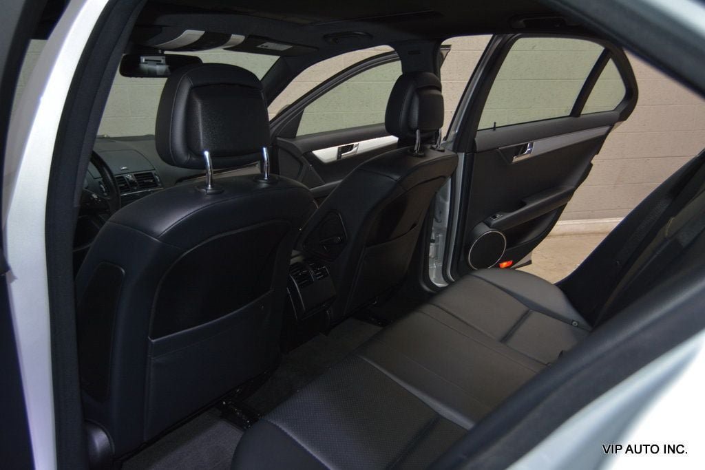 Used 2008 Mercedes-Benz C 300 4MATIC Sedan image 30