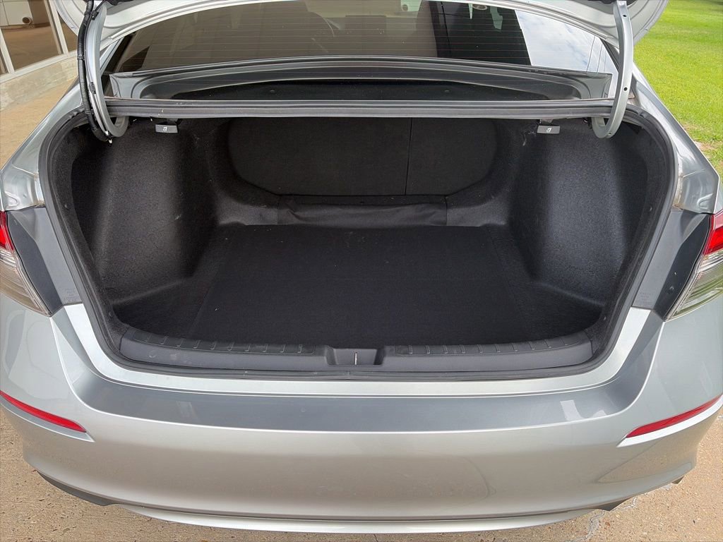 Used 2025 Honda Civic Sport image 10