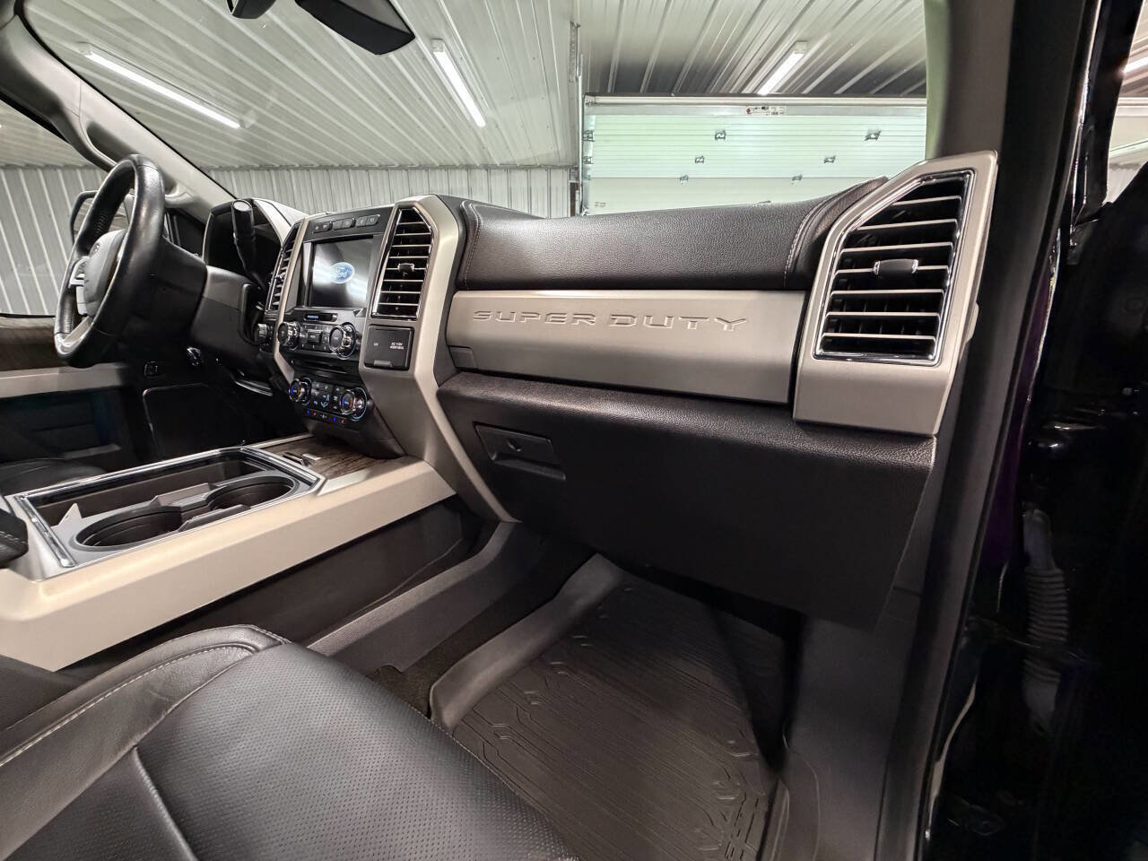 Used 2017 Ford F350 Lariat w/ Lariat Ultimate Package AWD/4WD image 45