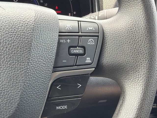 Used 2025 Toyota Camry LE FWD image 24