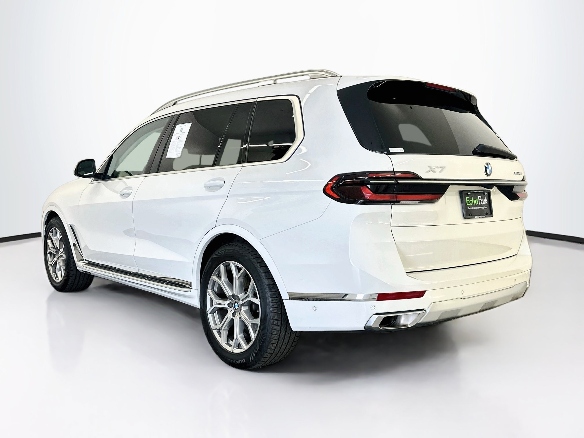 Used 2025 BMW X7 xDrive40i AWD/4WD image 5