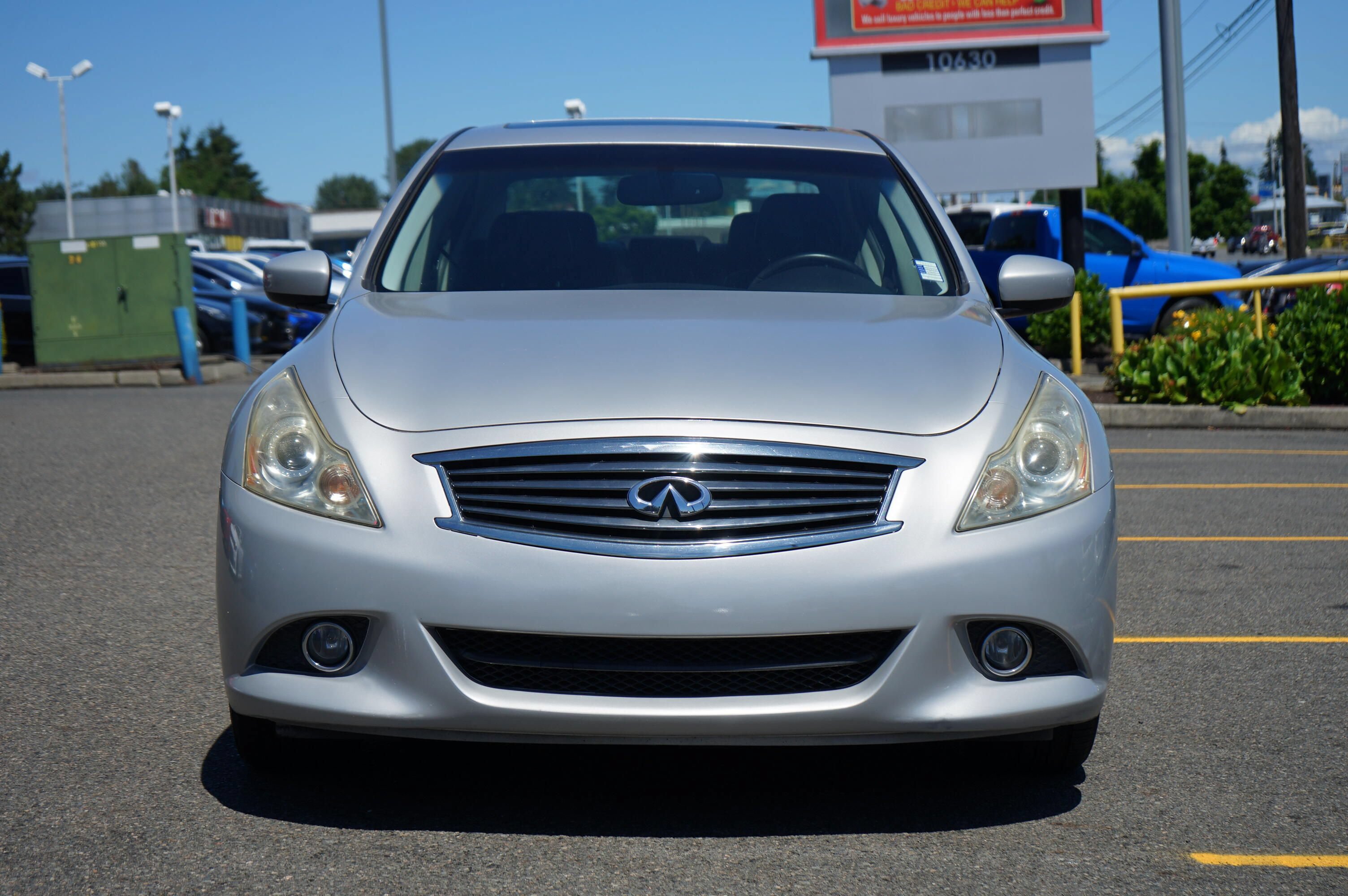Used 2012 INFINITI G25 Journey RWD image 8