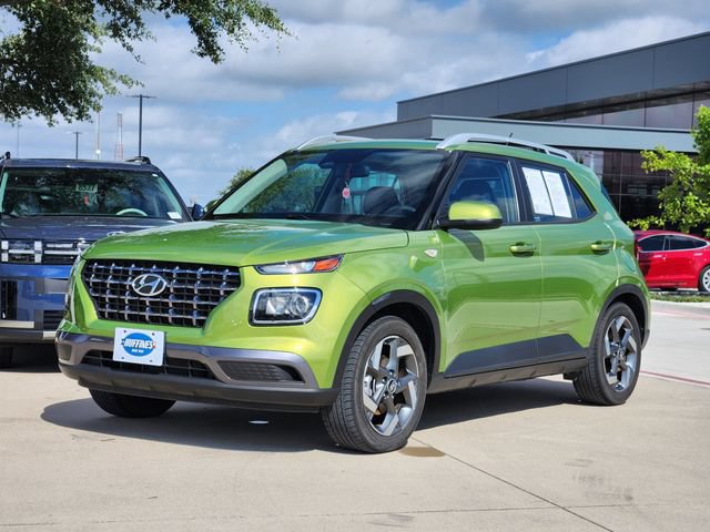Certified 2023 Hyundai Venue SEL w/ Cargo Package FWD image 2