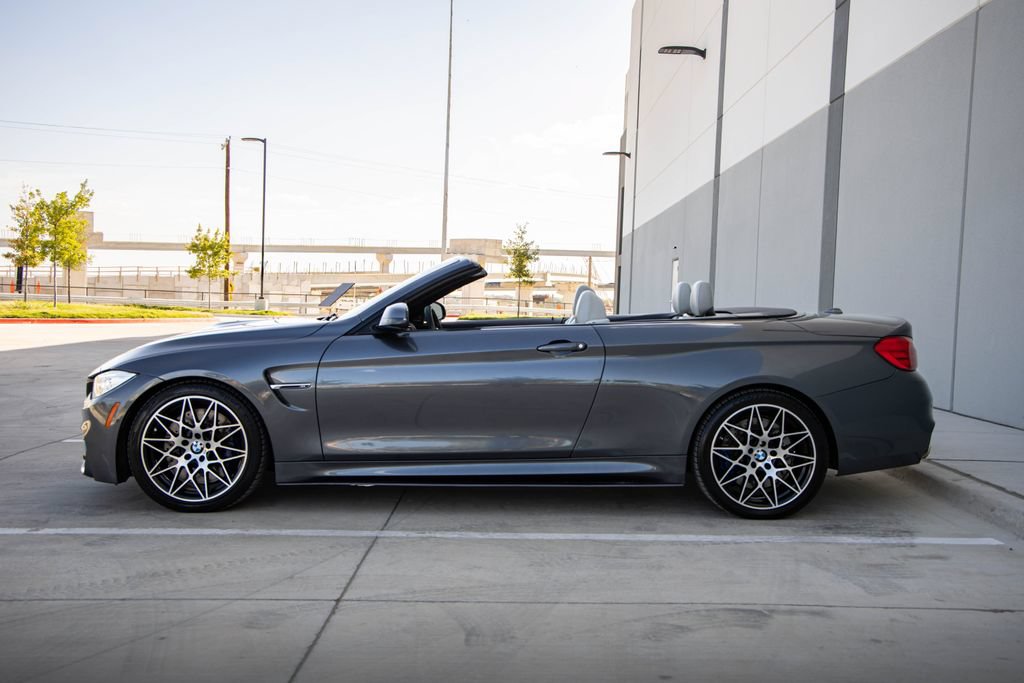 Used 2016 BMW M4 Convertible RWD image 6