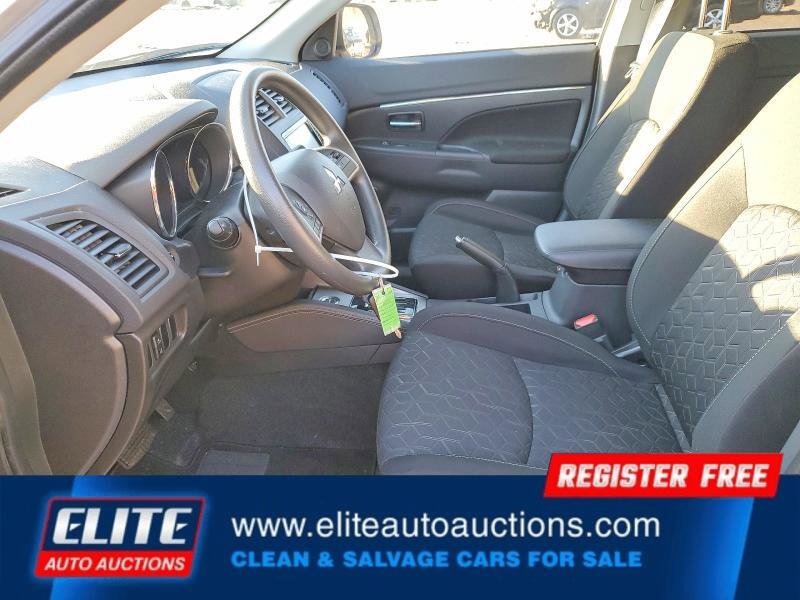 Used 2024 Mitsubishi Outlander Sport AWD image 14