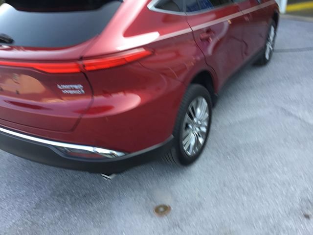 Used 2022 Toyota Venza Limited w/ Advanced Technology Package AWD/4WD image 3