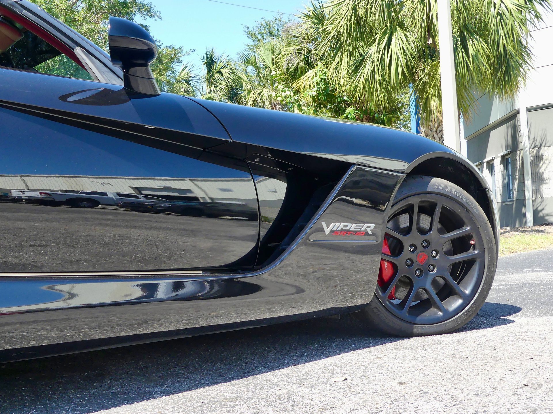 Used 2004 Dodge Viper SRT-10 image 78