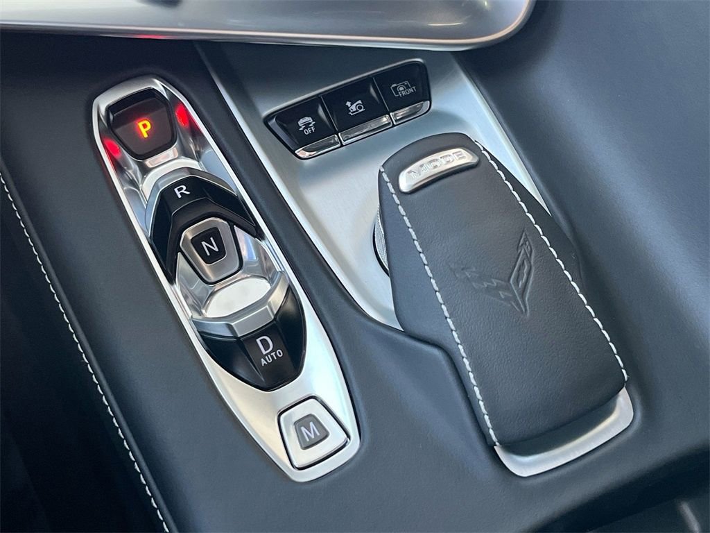 New 2025 Chevrolet Corvette E-Ray image 16