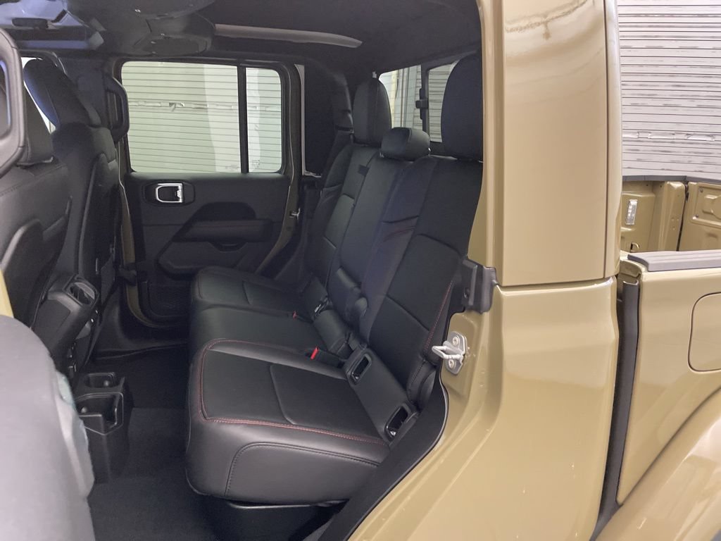 New 2026 Jeep Gladiator Rubicon AWD/4WD image 17
