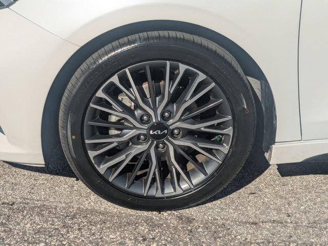 Certified 2024 Kia Forte GT-Line w/ GT-Line Premium Package FWD image 11