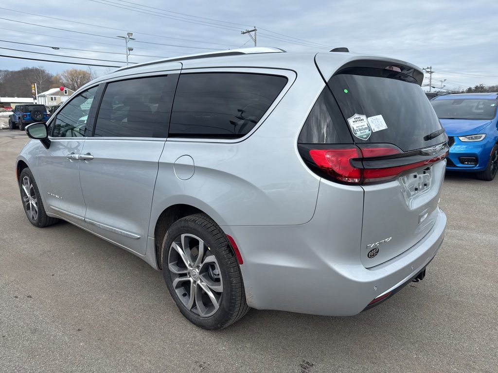 New 2026 Chrysler Pacifica Pinnacle AWD/4WD image 3