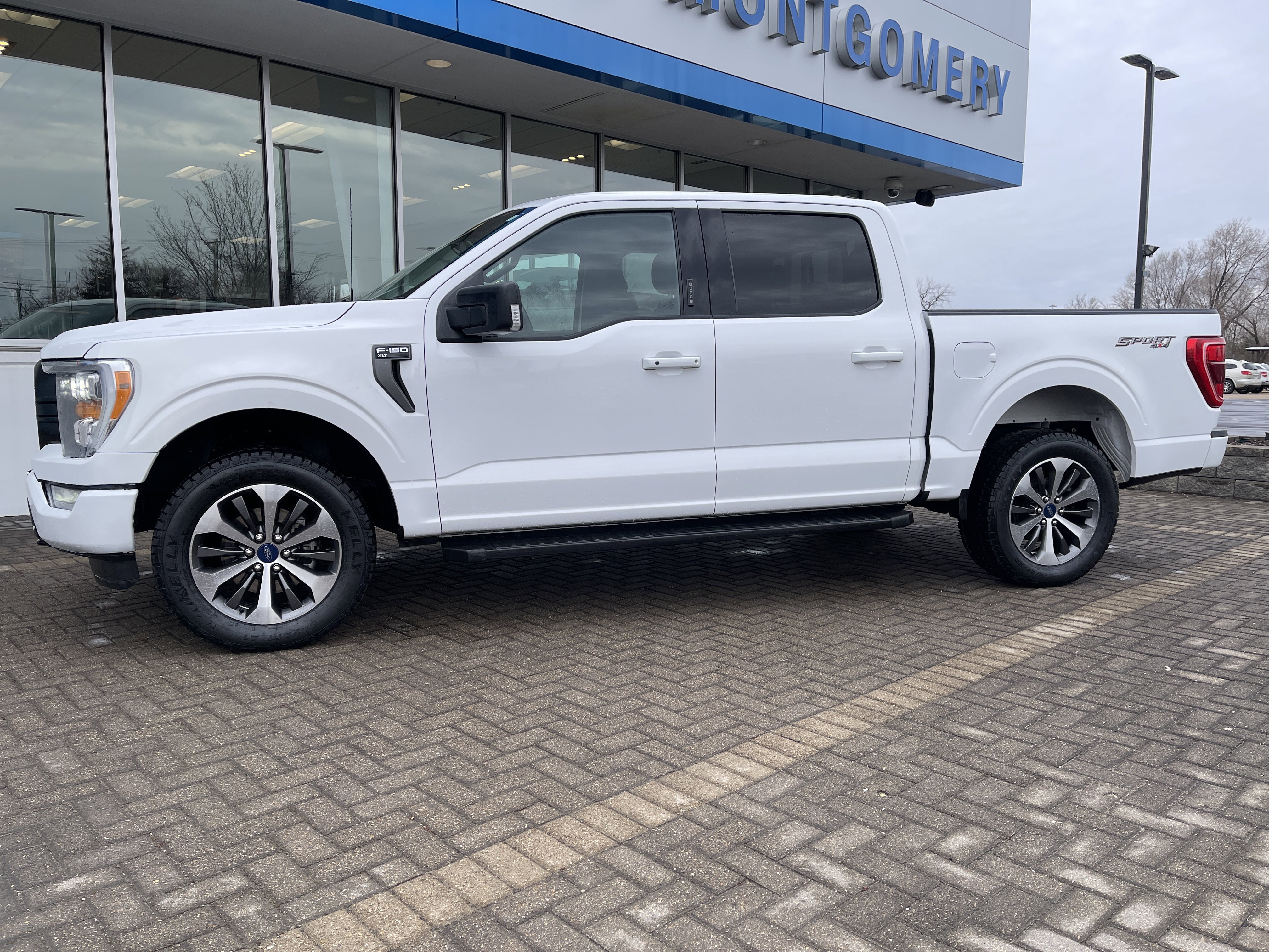 Used 2023 Ford F150 XLT w/ Equipment Group 302A High image 2