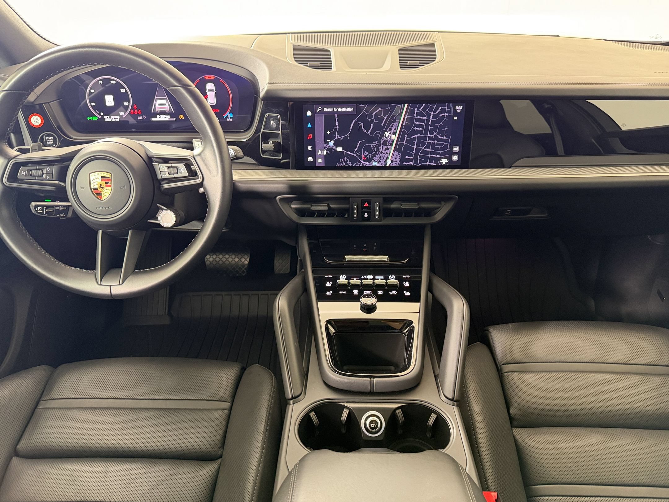 Certified 2024 Porsche Cayenne AWD/4WD image 16