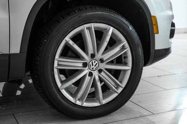Used 2013 Volkswagen Tiguan SE AWD/4WD image 52