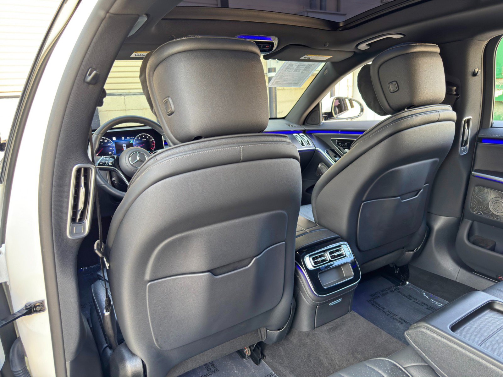 Used 2023 Mercedes-Benz S 500 4MATIC w/ AMG Line image 44