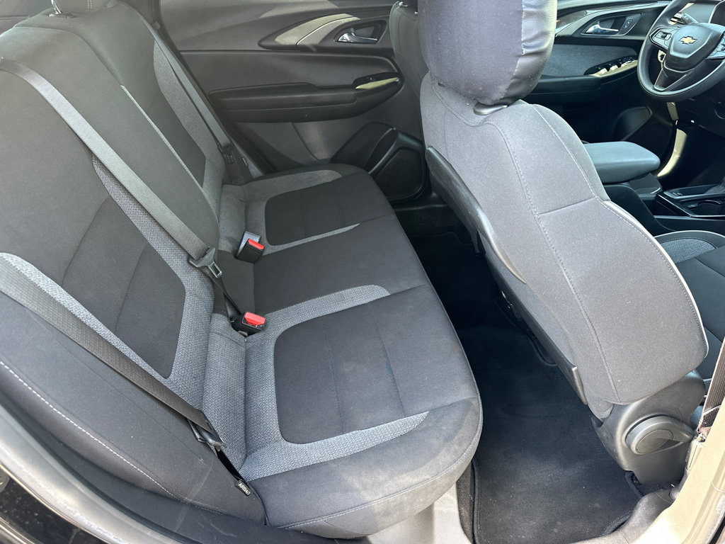 Used 2023 Chevrolet TrailBlazer LS FWD image 15