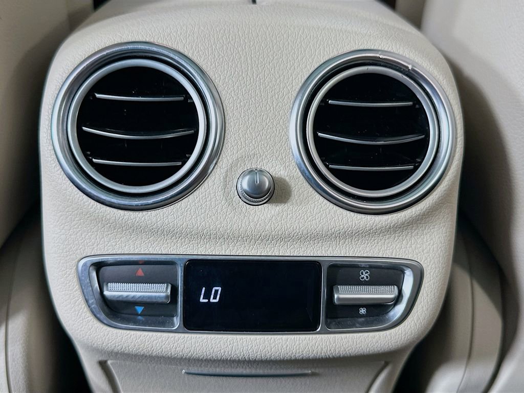 Used 2019 Mercedes-Benz E 450 4MATIC Wagon image 26