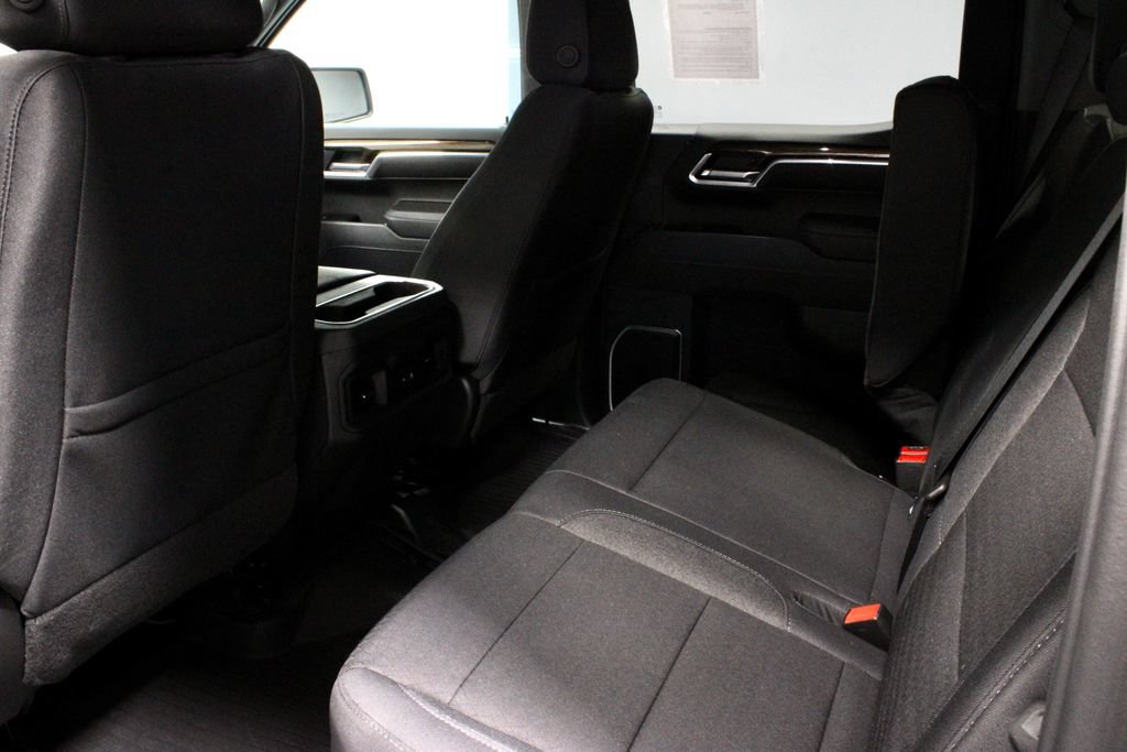 Used 2026 Chevrolet Silverado 1500 RST AWD/4WD image 20