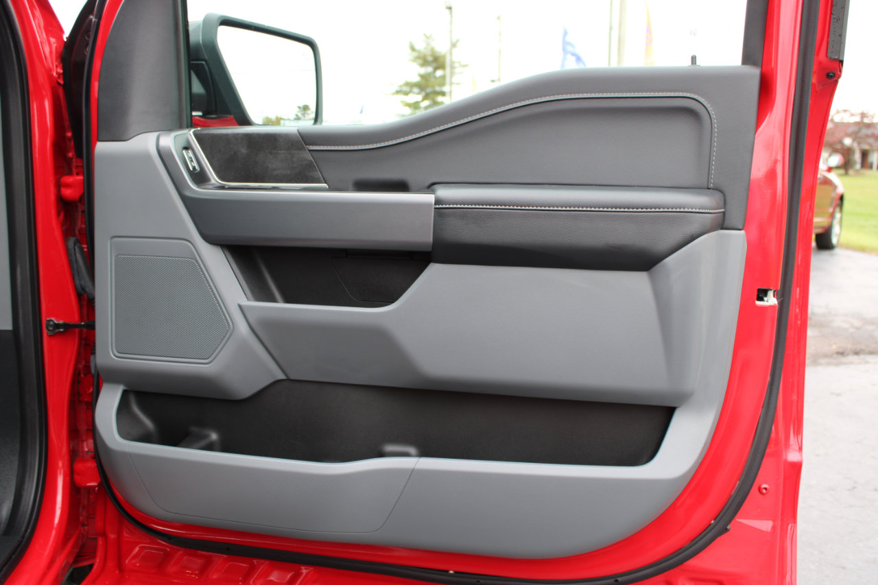 Used 2024 Ford F150 XLT w/ Equipment Group 302A MID image 40