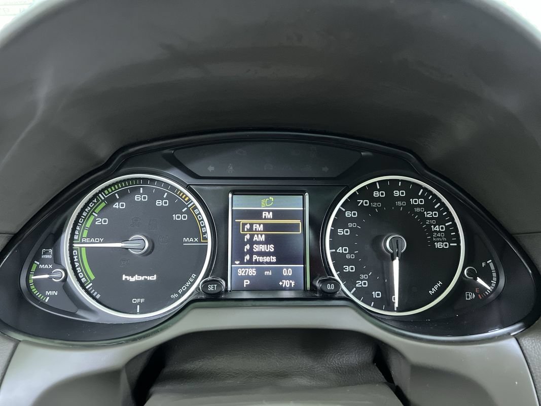 Used 2013 Audi Q5 2.0T Prestige AWD/4WD image 19