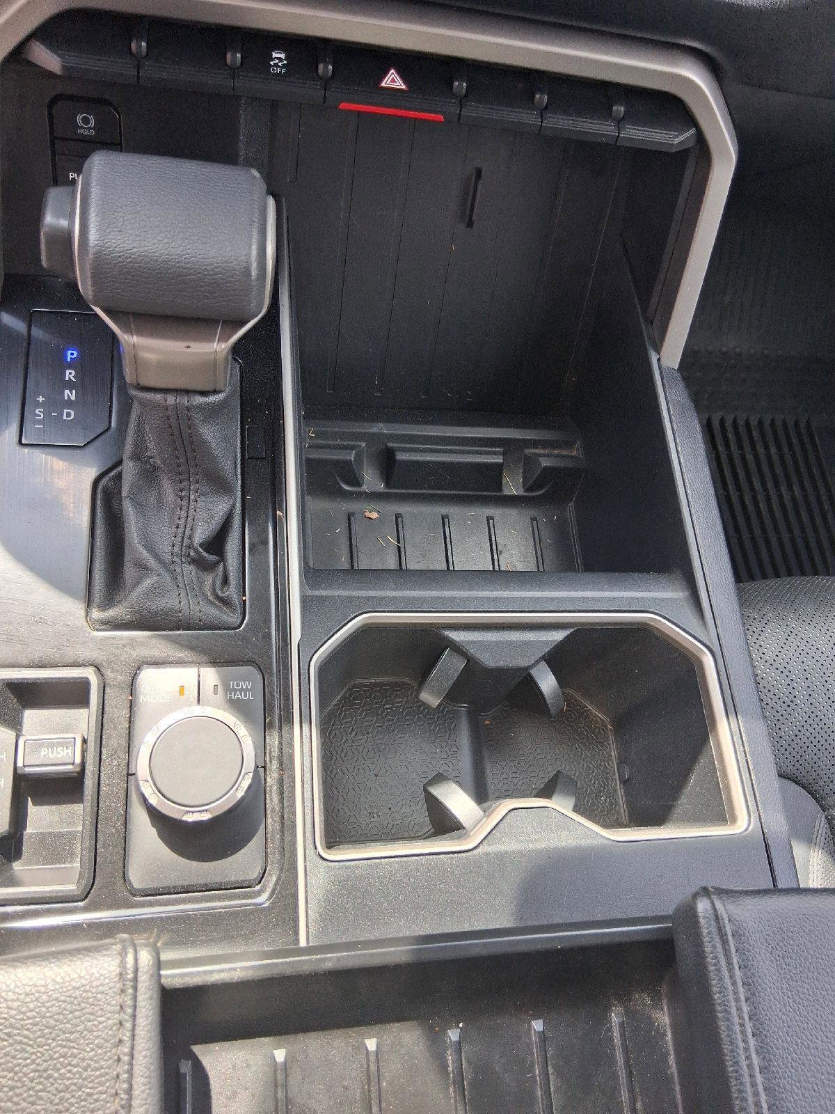 Used 2022 Toyota Tundra SR5 w/ SR5 Premium Package AWD/4WD image 15