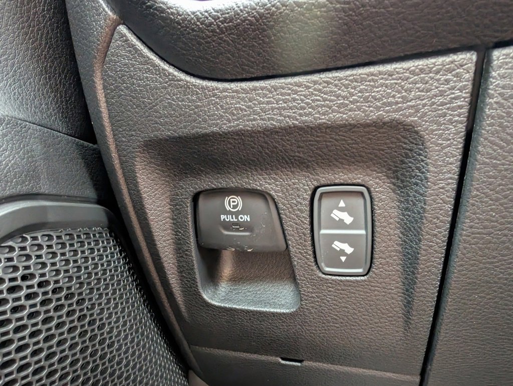 New 2026 RAM 1500 4x4 Crew Cab image 37