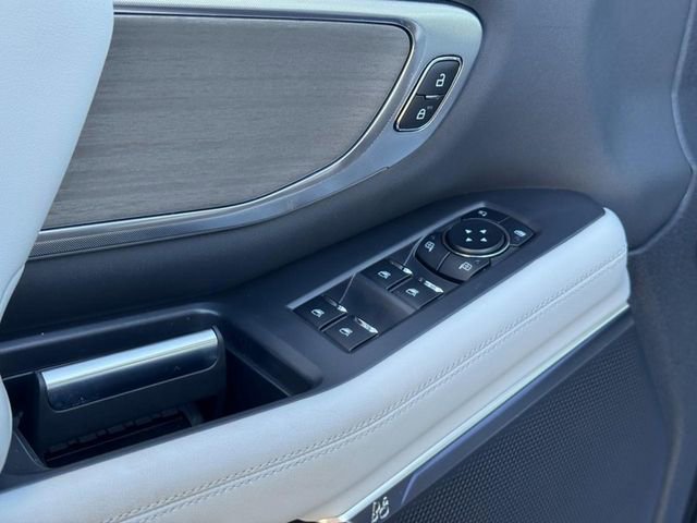 New 2025 Ford Expedition Platinum w/ Driver's Package image 12