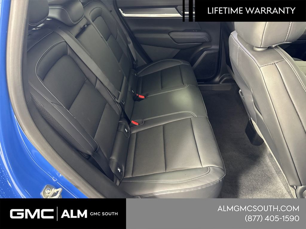 New 2026 GMC Terrain Elevation w/ Elevation Premium Package image 17