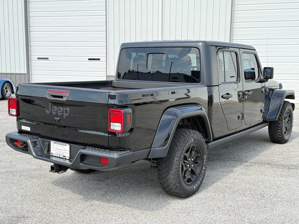 Used 2021 Jeep Gladiator Sport AWD/4WD image 8