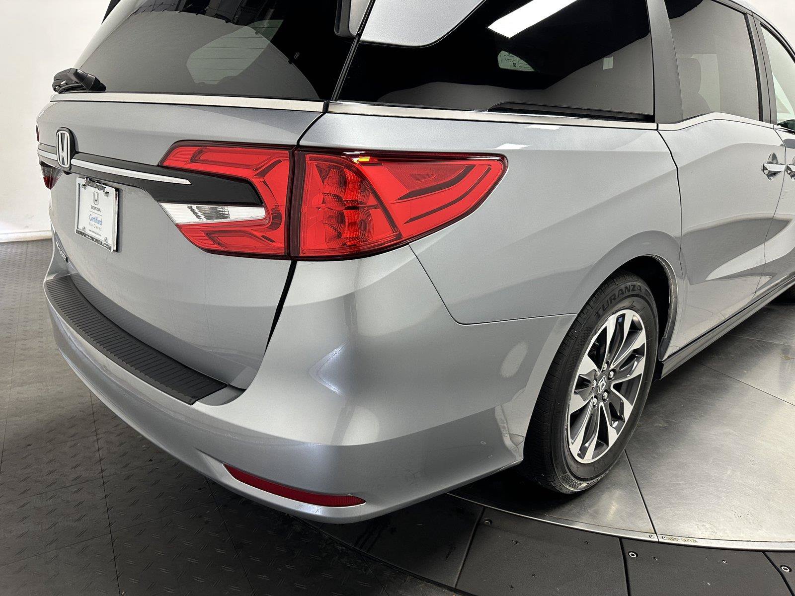 Used 2024 Honda Odyssey EX-L image 14