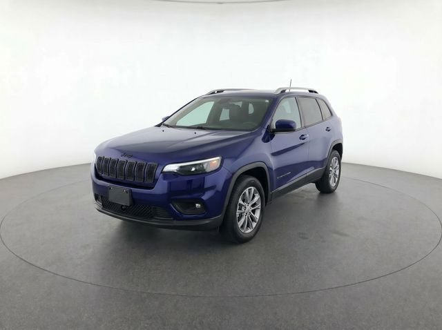 Used 2021 Jeep Cherokee Latitude Lux w/ Comfort/Convenience Group AWD/4WD image 1