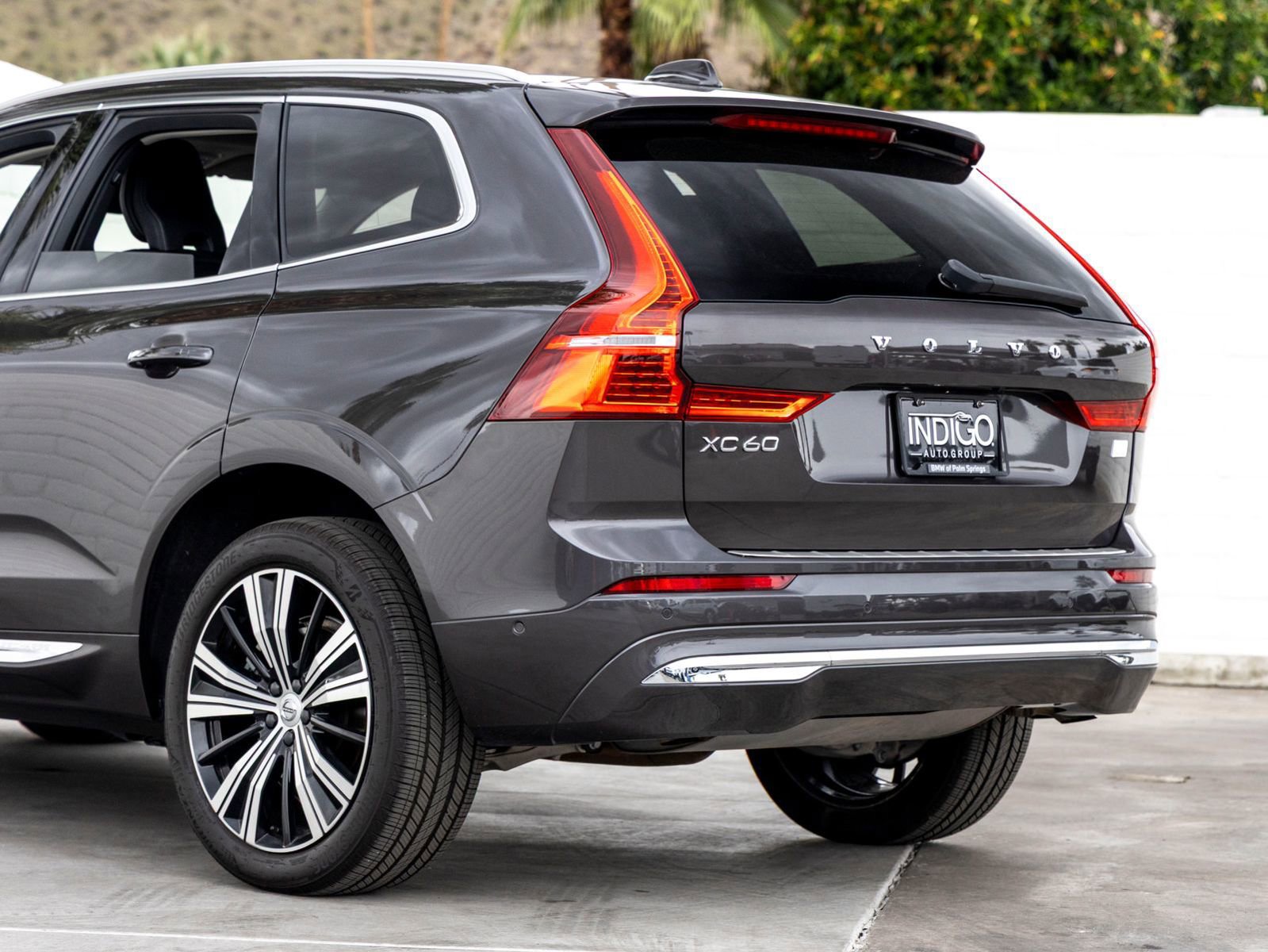 Used 2022 Volvo XC60 T8 Inscription w/ Advanced Package image 8