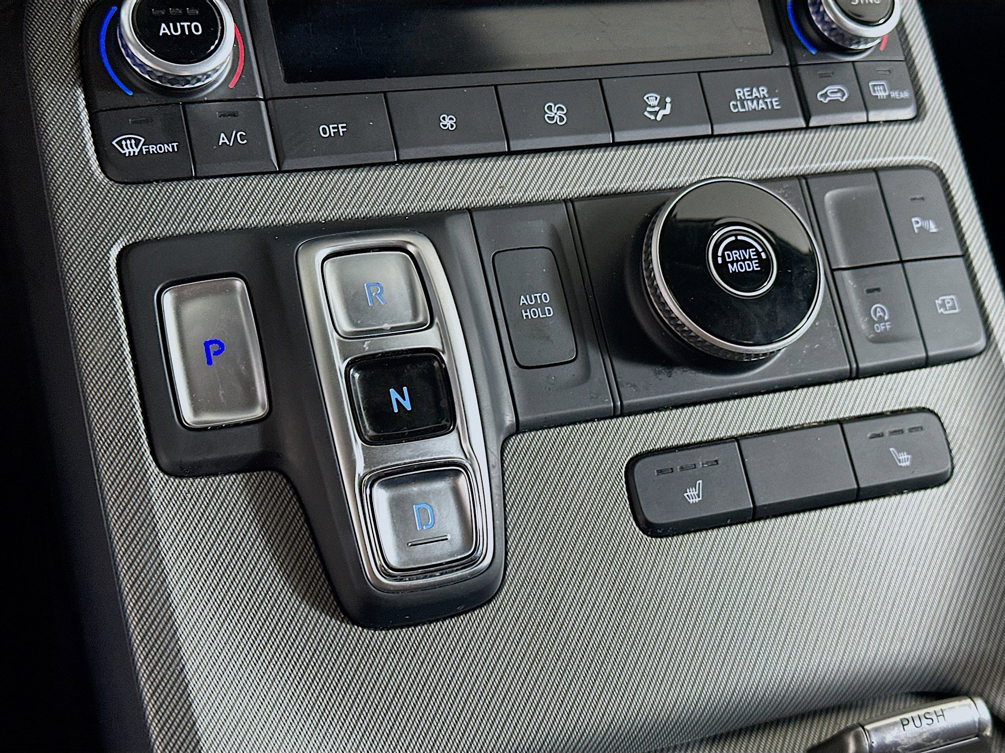 Used 2025 Hyundai Palisade SEL image 25