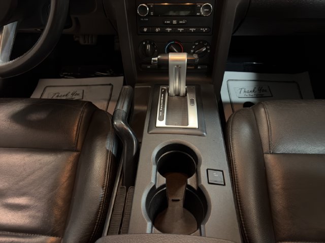 Used 2008 Ford Mustang Premium RWD image 15