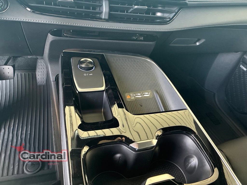 New 2027 Buick Enclave Preferred w/ Power Package FWD image 9