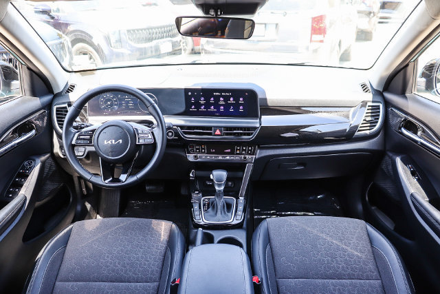 Certified 2024 Kia Seltos S AWD/4WD image 10
