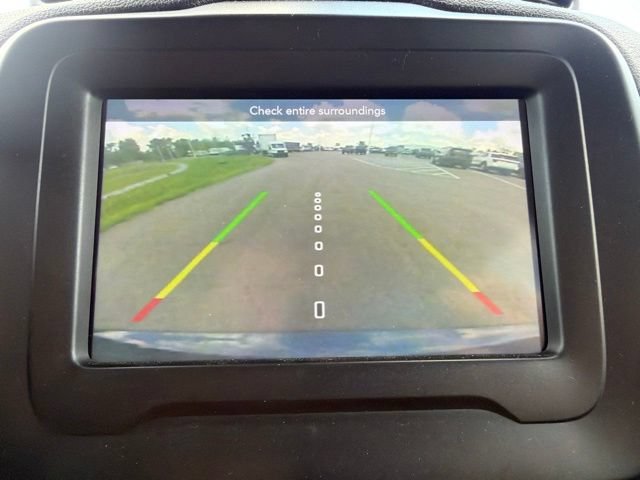 Used 2020 Jeep Renegade Latitude w/ Cold Weather Group AWD/4WD image 26