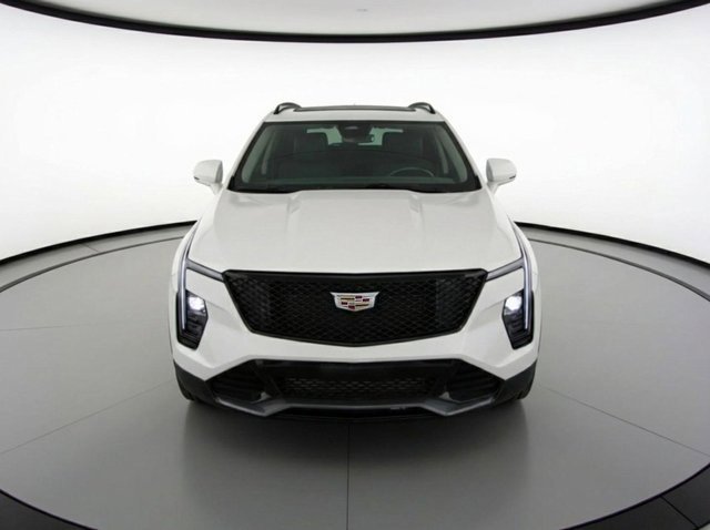 Certified 2024 Cadillac XT4 Sport image 2