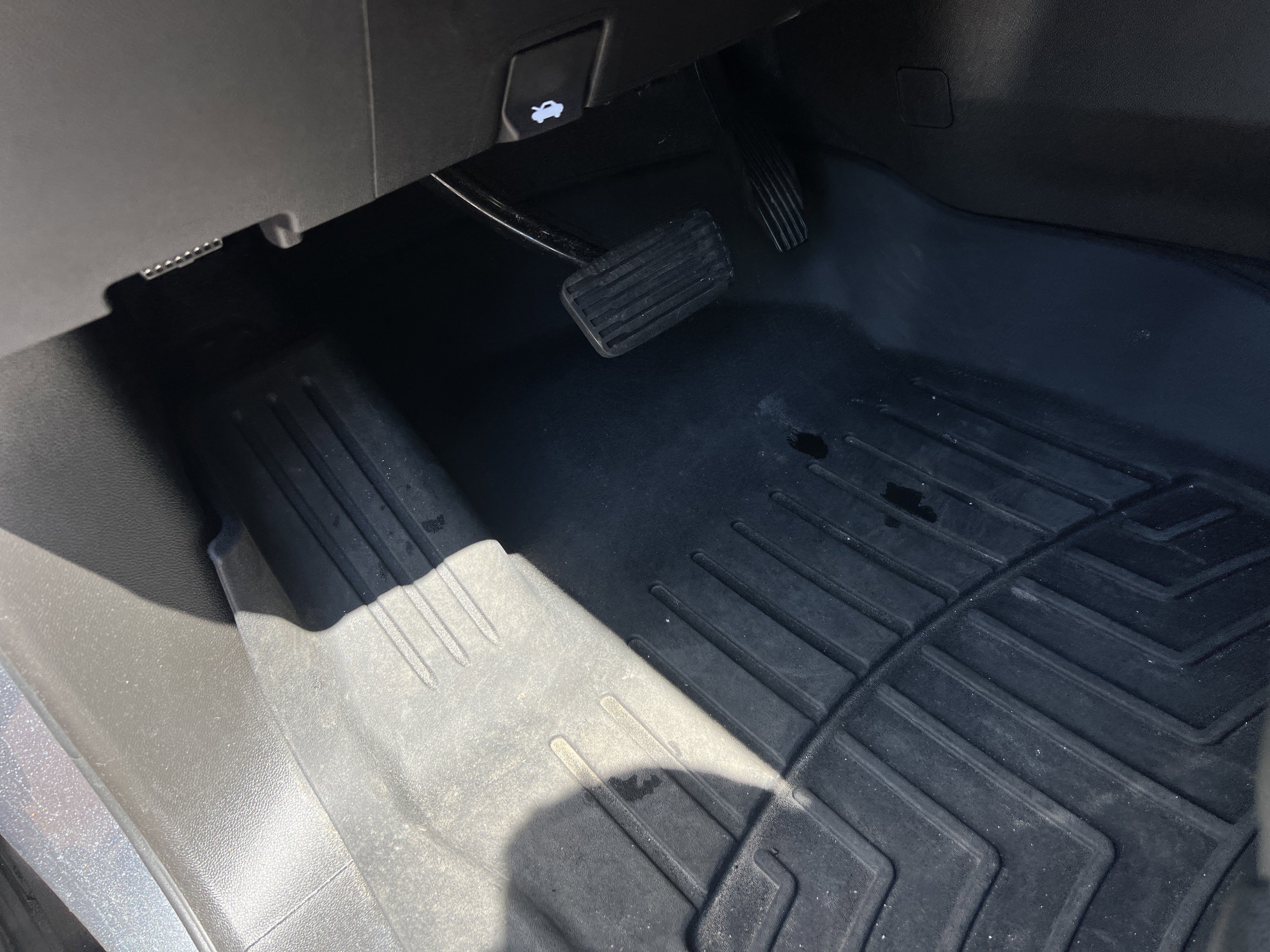 Used 2021 Chevrolet Tahoe Premier AWD/4WD image 17