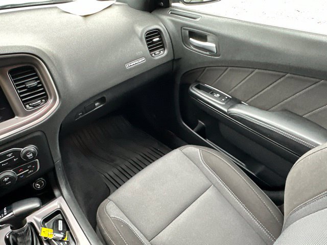 Used 2020 Dodge Charger SXT w/ Blacktop Package AWD/4WD image 20