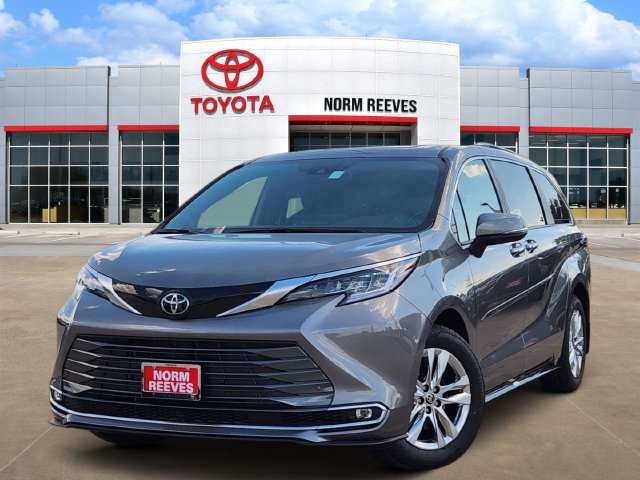 New 2026 Toyota Sienna Limited