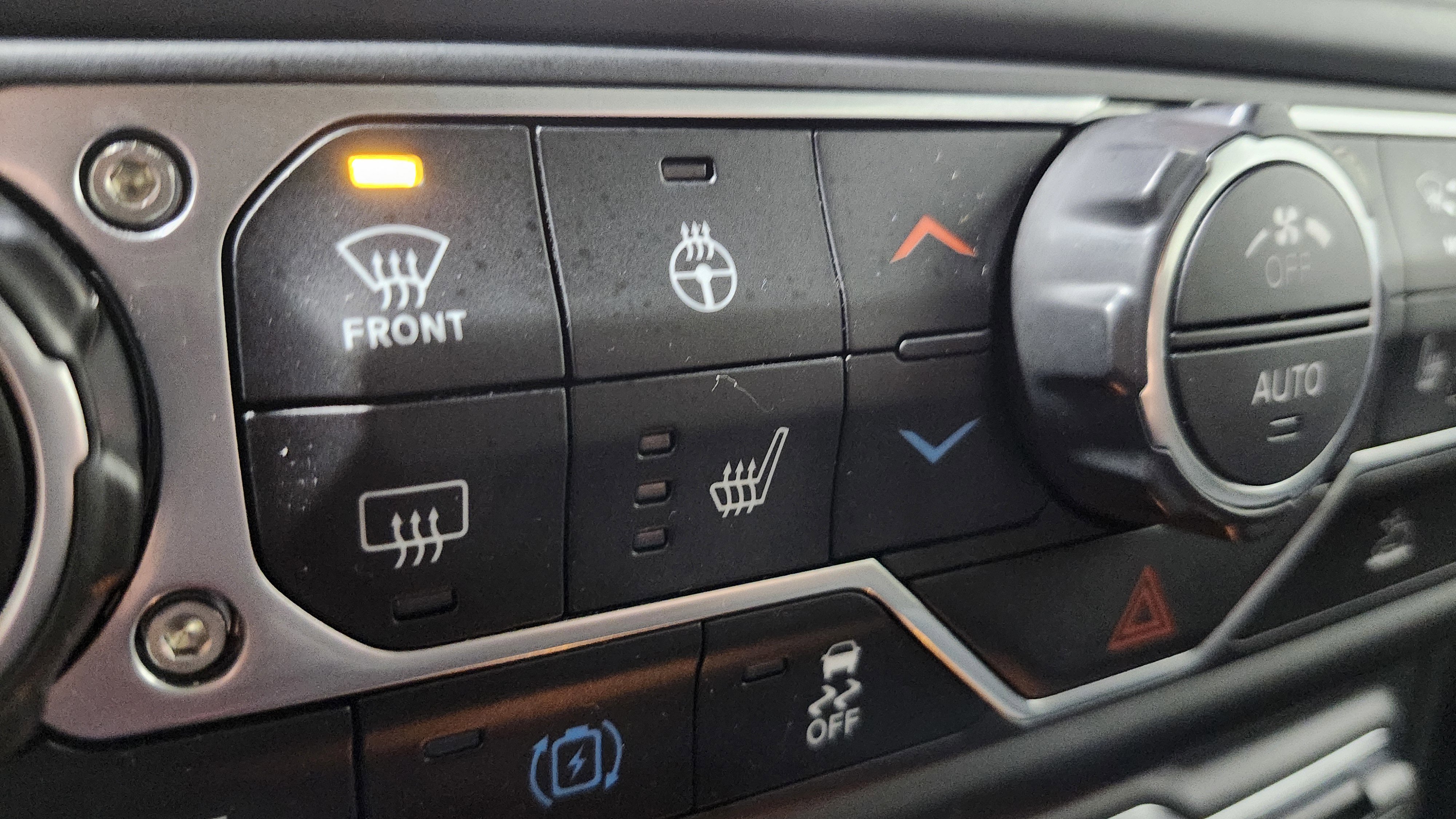 Used 2023 Jeep Wrangler Unlimited Rubicon 4xe w/ Steel Bumper Group image 34