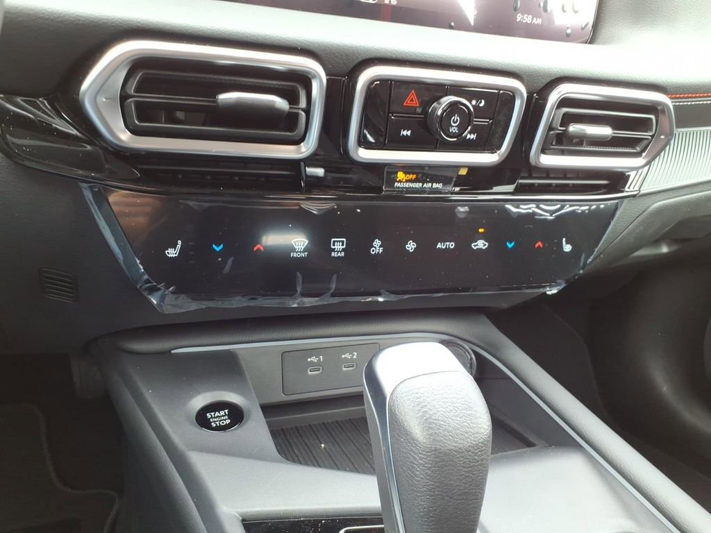 New 2026 Nissan Sentra SR w/ SR All Weather Package FWD image 11