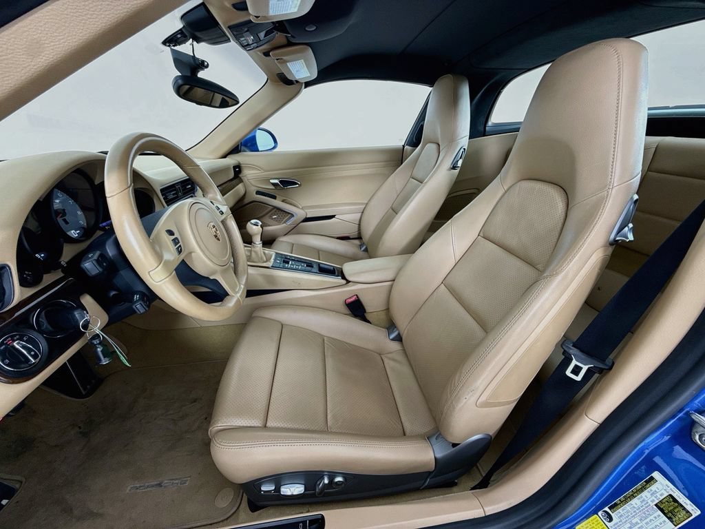 Used 2015 Porsche 911 Targa 4S AWD/4WD image 5